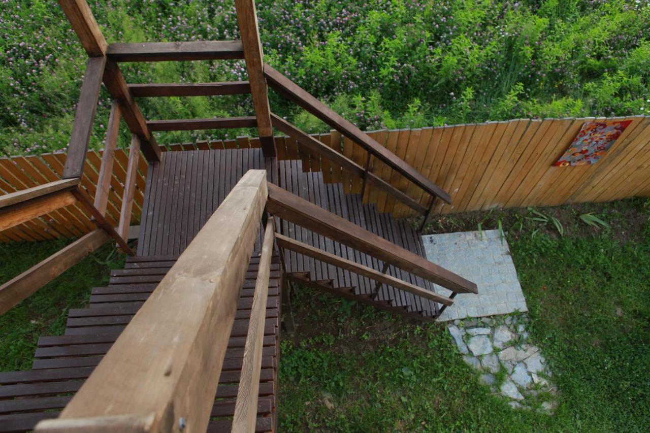 Cottage Woodside Mestia Bagian luar foto