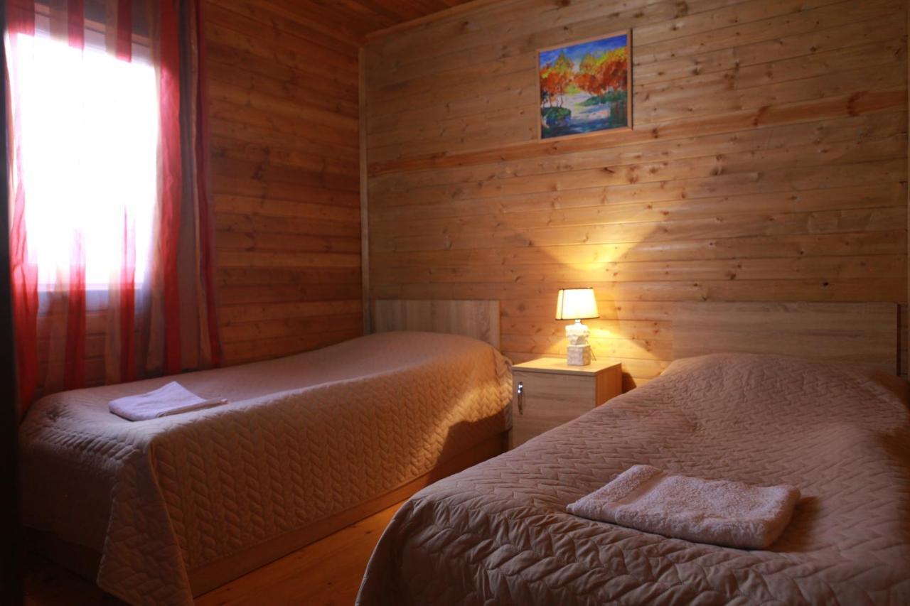 Cottage Woodside Mestia Bagian luar foto