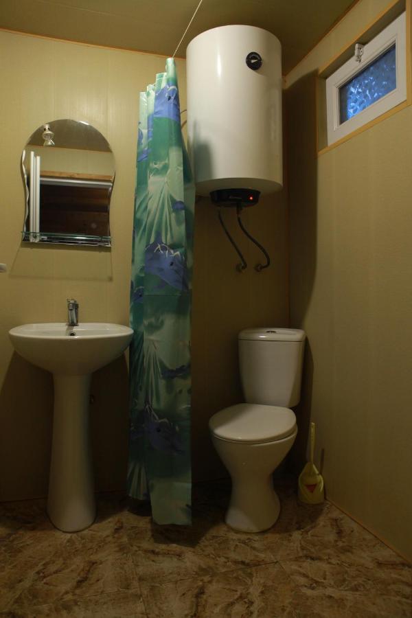 Cottage Woodside Mestia Bagian luar foto