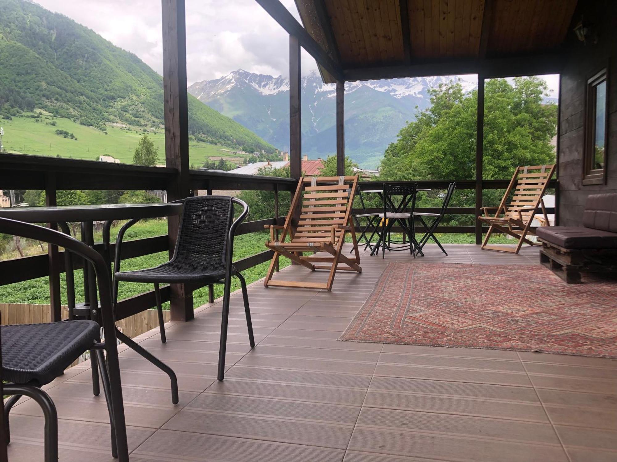 Cottage Woodside Mestia Bagian luar foto